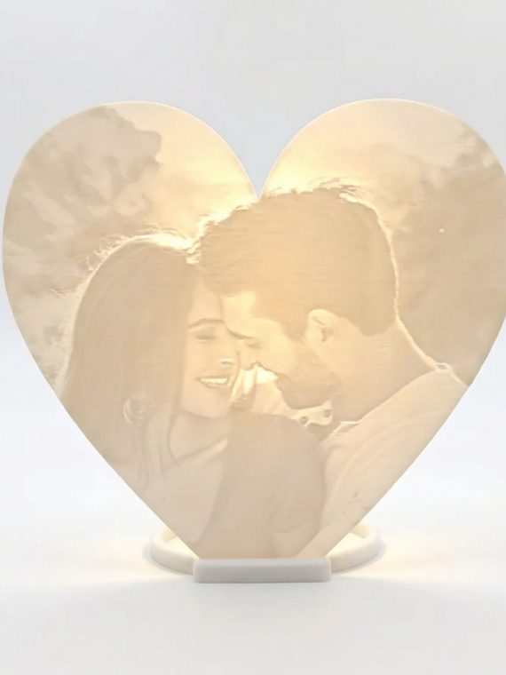 Lučka LOVE
